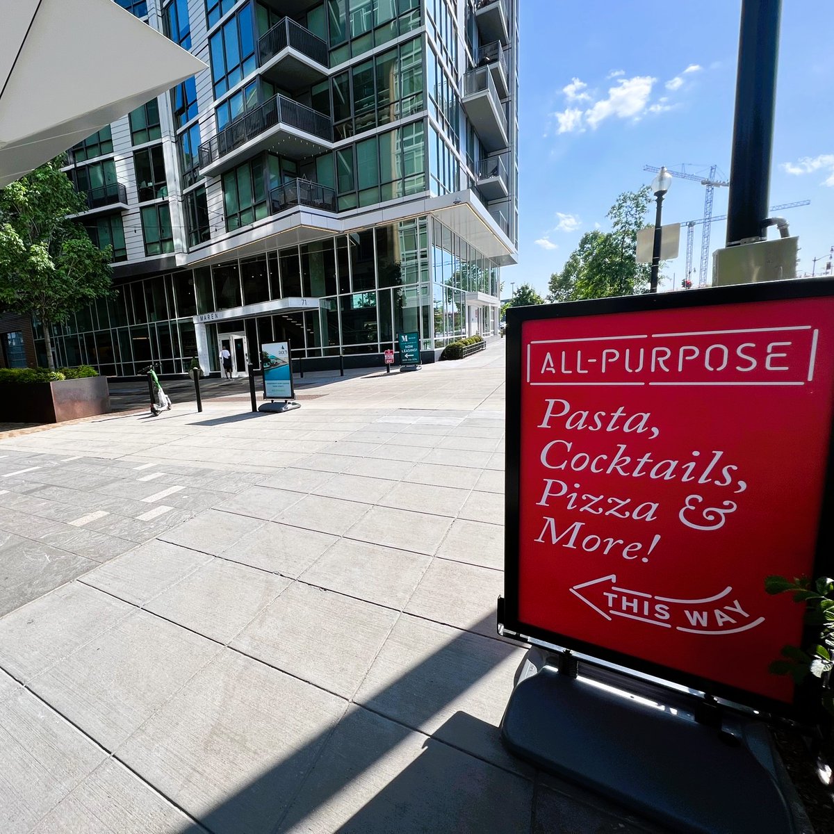 Divadisplaysinc's tweet image. Experience the power of WindPro Windmaster for your outdoor advertising needs. Contact us at 301-798-2717 or visit divadisplays.com to learn more.

#WindPro #Windmaster #OutdoorAdvertising #DoubleSidedGraphics #DurableDesign #DivaDisplays