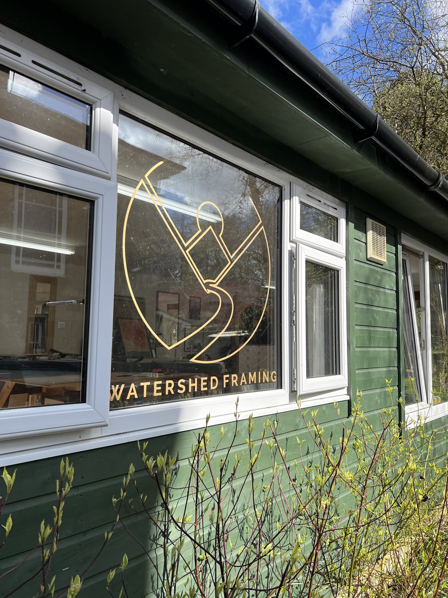 Happy Friday!

watershedframing.com

#newlogo #windowdisplay #thewatershed