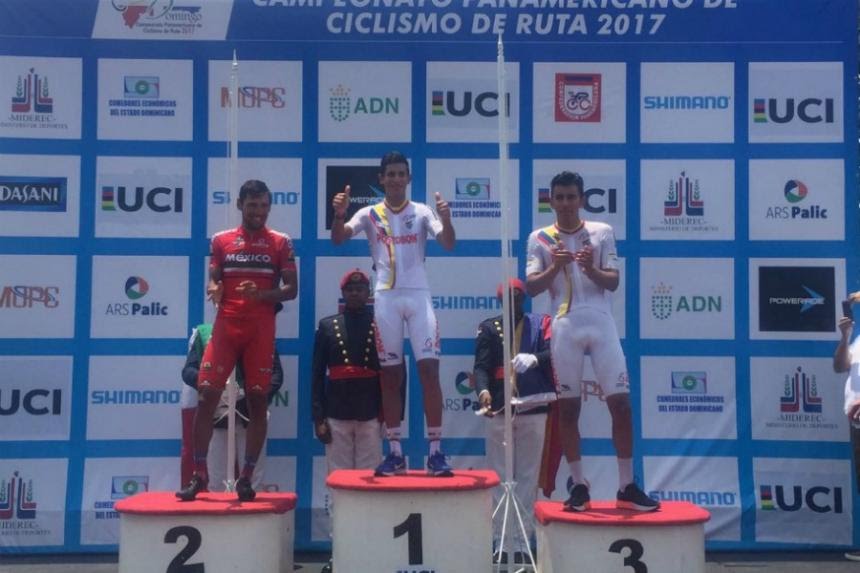 VentanaDeCamp_'s tweet photo. En el #DíaDeLaBicicleta, destacamos a nuestro ciclista barranquillero @nelsonsotom. Gracias por llevar  los colores de Barranquilla y Colombia en cada competencia. #VentanaDeCampeones https://t.co/ygYBuRvUfg