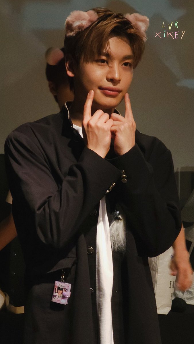 lvrxikey's tweet photo. #예찬 ☆ 240419

#싸이커스 #XIKERS #YECHAN #EVERLINE #에버라인 https://t.co/CfQOL1cSt4