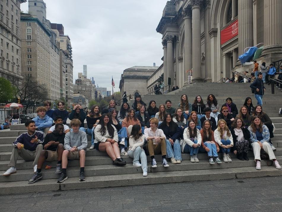NHHS Latin students are enjoy a trip to The Met today!  No doubt it will be a memorable experience. #LionPride
