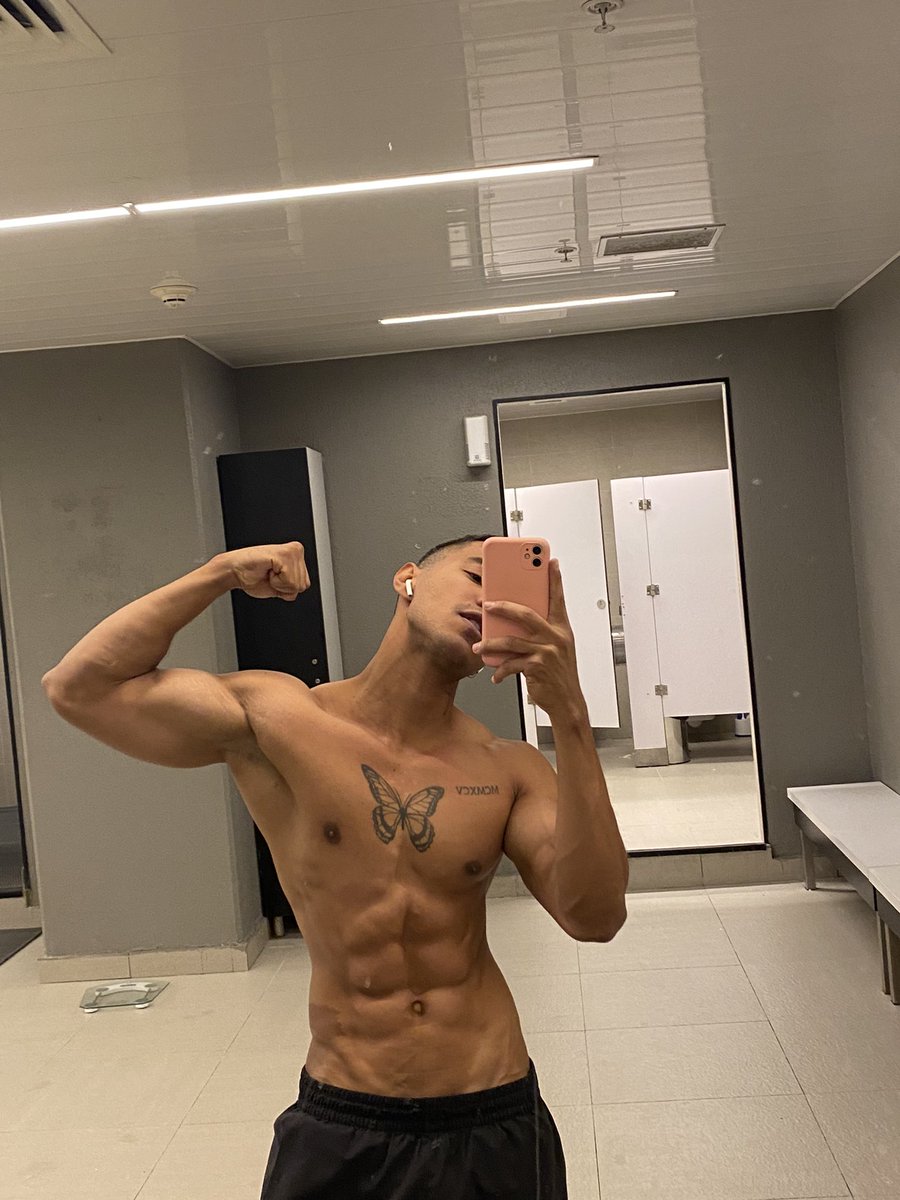 Carlos Salahe 🎧 (@carlossalahe) on Twitter photo 