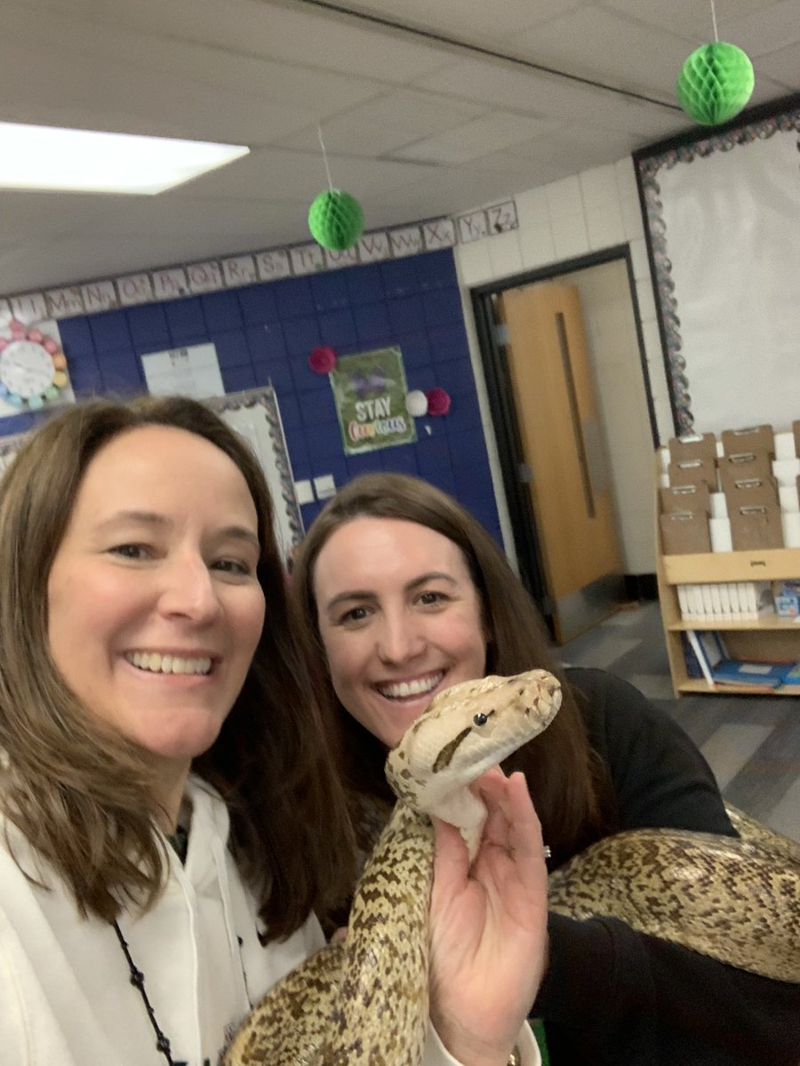 NoviParkview's tweet image. So much fun with Science Alive today!