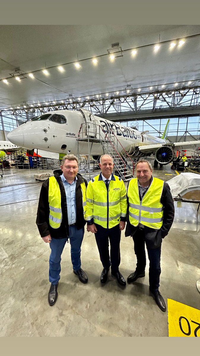 Now published at Aero International, my feature about the Airbus A220-300 MRO experts from airBaltic #hofmannaviation #luftfahrtexperte @Airbus @airBaltic @BethereAlise @Gaussm @A4Europe @IATA