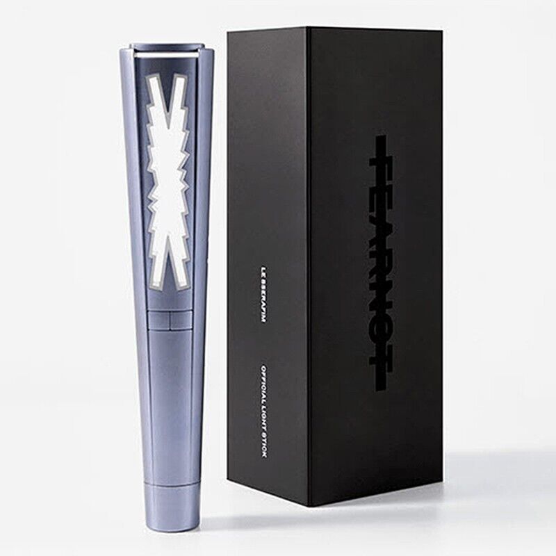 @debbythemother LE SSERAFIM light stick is a must. She will love the Fimbong.