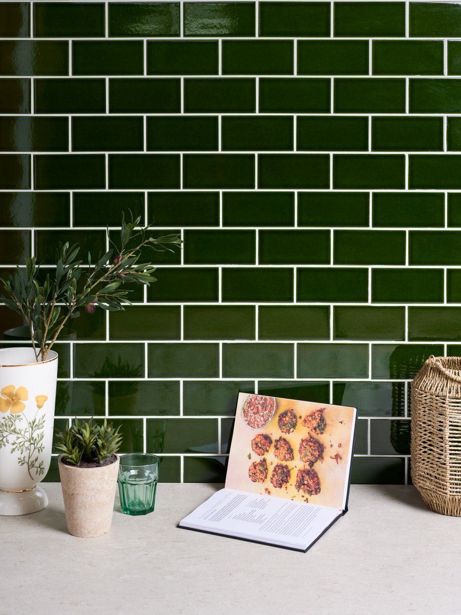 Continuing to rise in popularity are green tiles 💚

Shop a huge range of both plain and patterned green tiles at our showroom today.

#interiorinspo #luxuryinteriors #greentiles