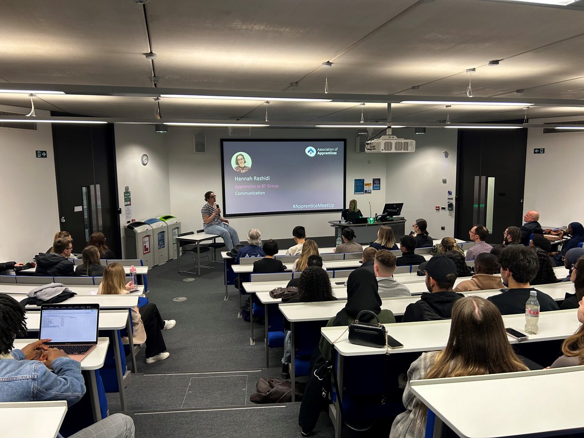 MMUApprentice's tweet image. 🎉 Today, we're hosting the Apprentice Meetup event in partnership with @AssocApprentice.
It's a great opportunity for apprentices to network and exchange valuable insights.
👉 Visit our stand and leave your review about your apprenticeship experience on @ratemyapp_ship.