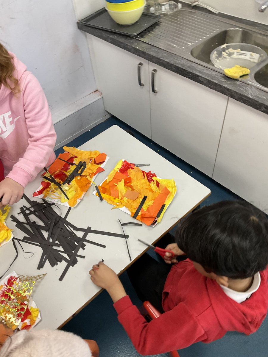 Mrs Clarke KMPA tweet media