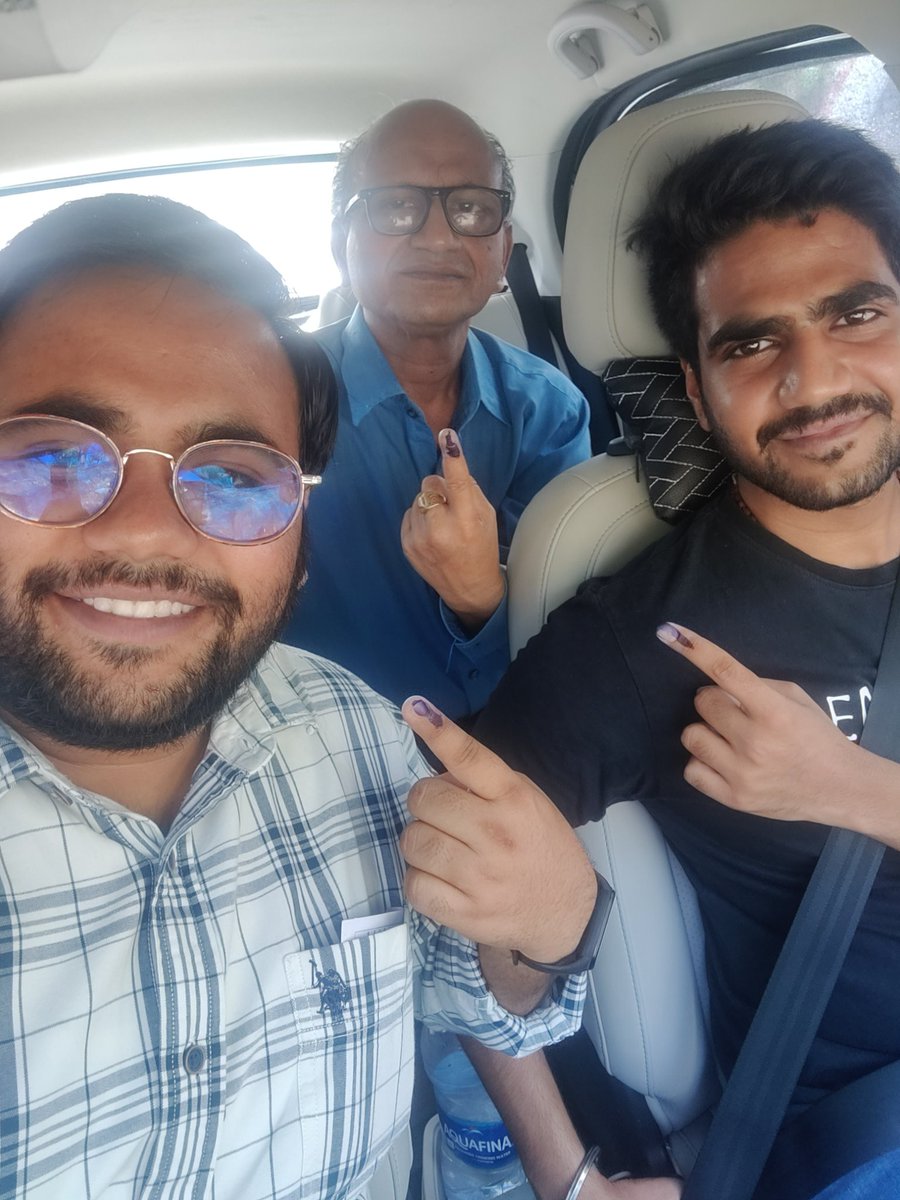 ravi201496's tweet photo. First Duty for Country 🇮🇳 Proud to be Voter
#VoteForINDIA #VoteForNation #ProudIndian #DutyForCountry #LokSabhaElections2024 #1STPhaseVoting #Jaipur #Rajasthan #India https://t.co/4VwpxBRvzj