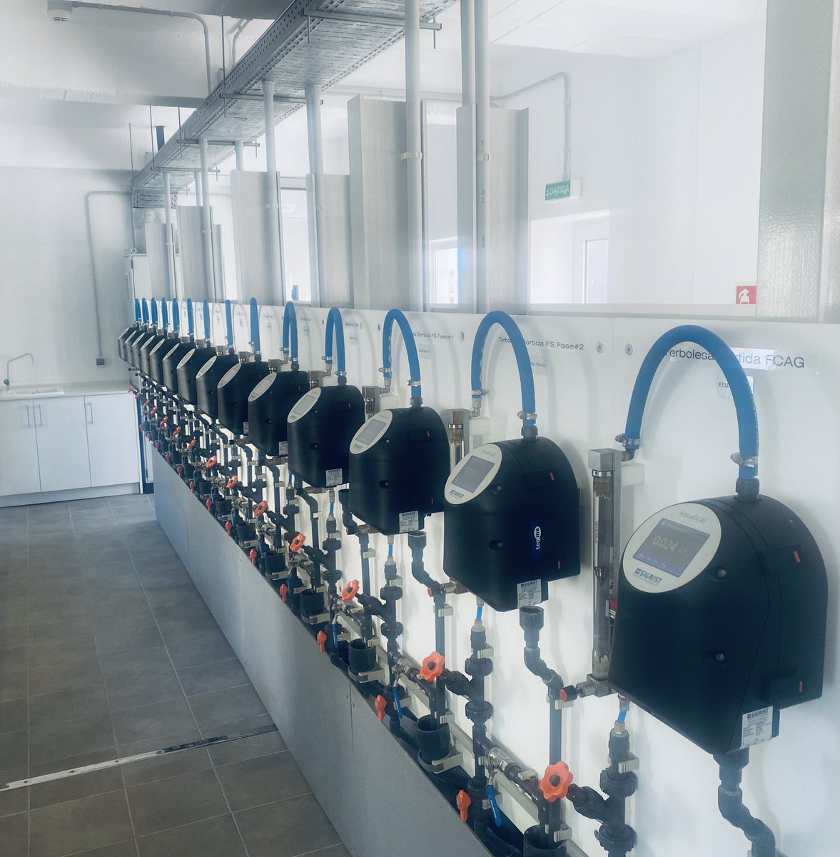 hecmonc's tweet image. Kick off meeting del conveni de recerca @LEQUIA_UdG @consorciaigues Tarragona 🚰 dues jornades on hem visitat la Planta de tractament de l’Ampolla i iniciat el pla de treball pels propers anys @UdGRecerca