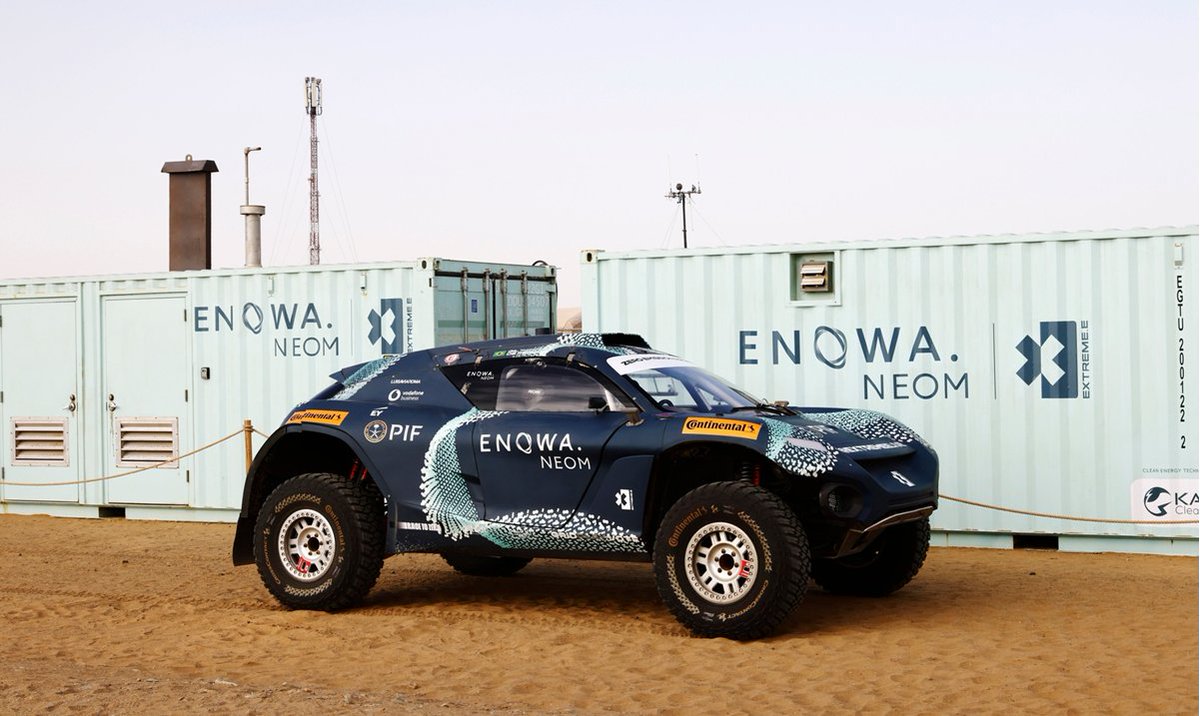 Fallback Friday Story: Discover the future of motorsport with @ENOWA_NEOM's #greenhydrogen innovation! Learn more about their partnership with @ExtremeELive  in this article: tinyurl.com/3ceezf3b

#HydrogenNow #H2 #HydrogenProjects  #CleanHydrogen