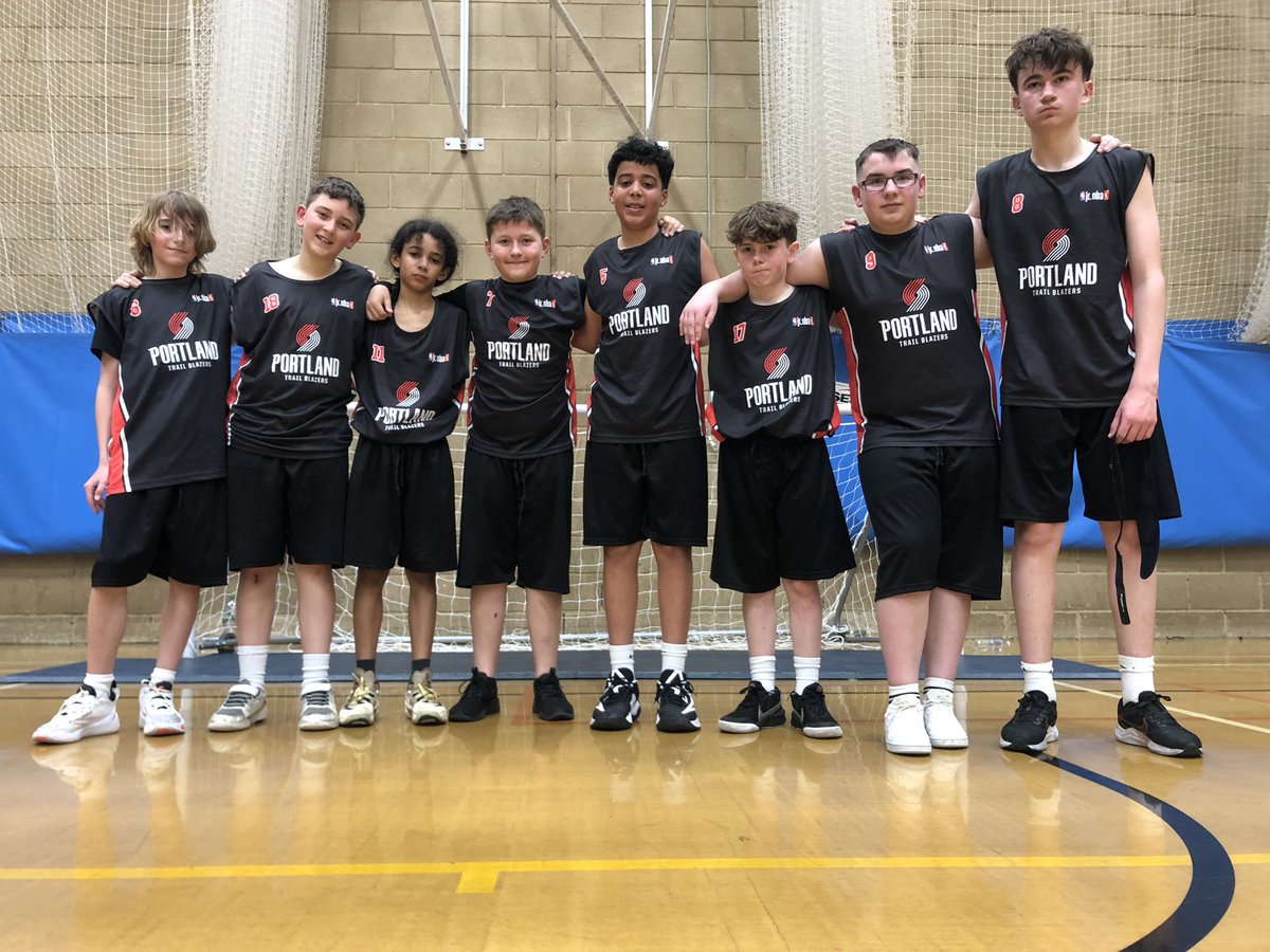 What a valiant effort from the TTS year 7 Basketball squad v Sir Thomas Rich’s School! Such a close game, eventually losing out in the last seconds by 1 basket! - 47 -45! We go again next season! 🏀⛹️‍♂️