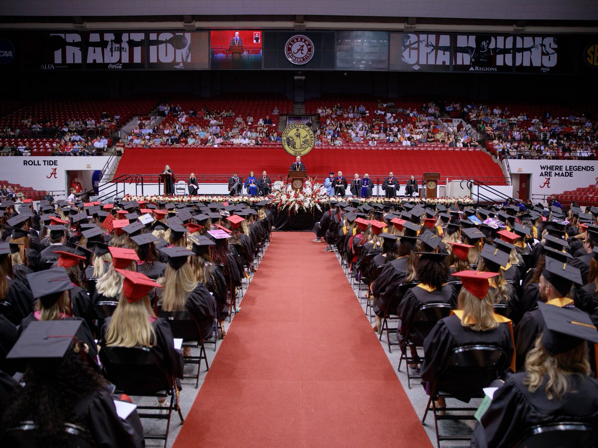 Congratulations to all of our Spring 2024 graduates! We're so proud of all of the work you've done. Don't forget to check out the Supe Store for grad regalia before the big day! universitysupplystore.com.