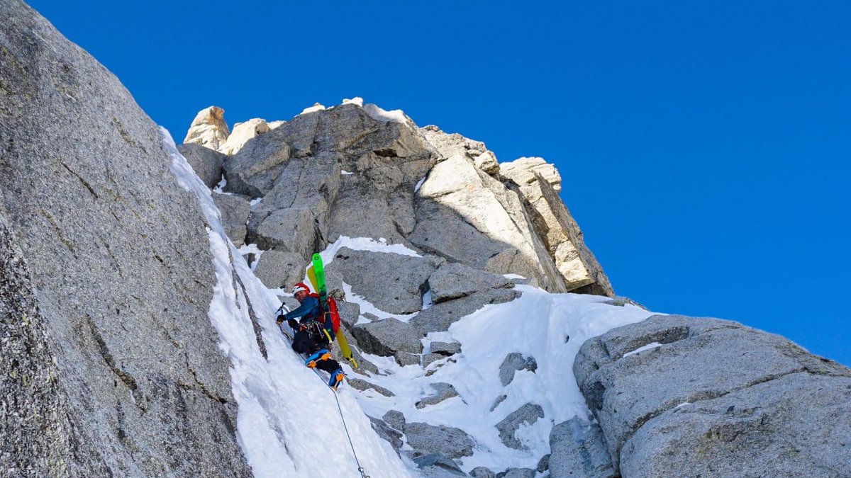 25 April, 7.00pm, ‘Mountaineering to Alpinism: A Steep Learning Curve’ by Tim Exley – a lecture being held as part of Balliol’s ‘Going Up to Balliol’ exhibition: balliol.ox.ac.uk/events/2024/ap…