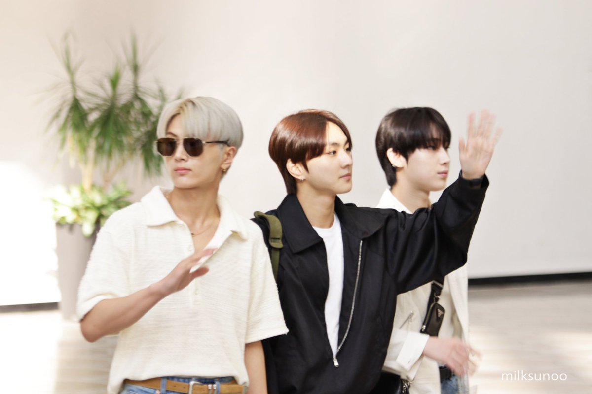 pocketzgallery's tweet photo. happiest birthday jay 🤍

23rd SPRINGTIME SERENDIPITY JAY
#23년키운_별사탕_종성이
#BlossomingSpringJAY
#HappyBirthJAY https://t.co/M4uOpm3PEs