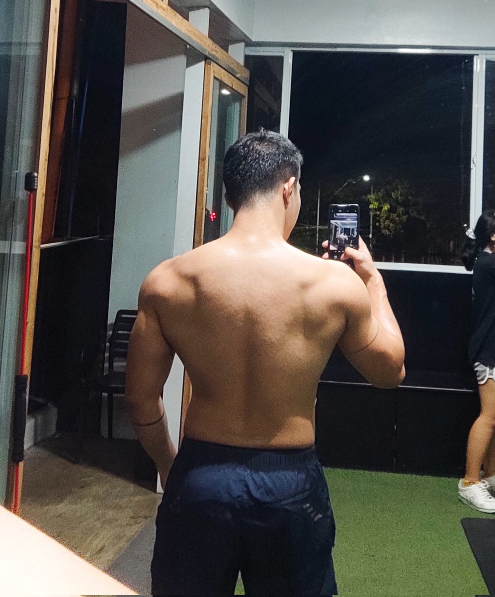 jepoysn's tweet photo. vanity check https://t.co/FAmdjmBJK6