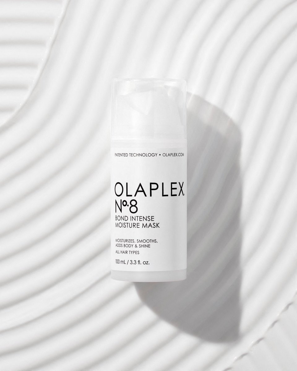 Transform your hair in 10 minutes with N°.8 Bond Intense Moisture Mask: 

1. Apply to damp hair 
2. Rinse to reveal weightless hydration, shine, and body 

Tell us in the comments if you’ve added this to your #OLAPLEXroutine. 
 
#hydratingmask #OLAPLEX #OLAPLEX8