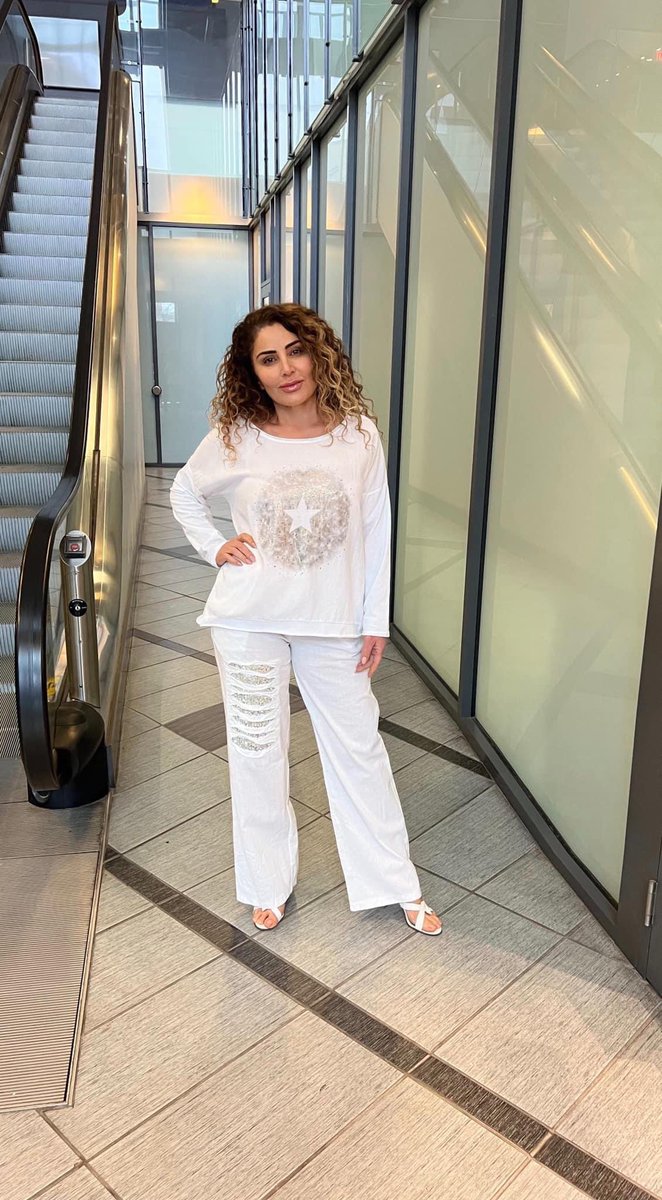 CANTASFashion's tweet image. Mix &amp;amp; Match Mastery: One Pant, Six Looks!
Which top would you rock with these versatile pants? Swipe to find your favorite! 
All; 
made in Italy!
Natural fibres!
Available online ; cantasfashion.ca

#FashionFlex #StyleVersatility #mixandmatch #ottawa #CriticalRoleSpoilers