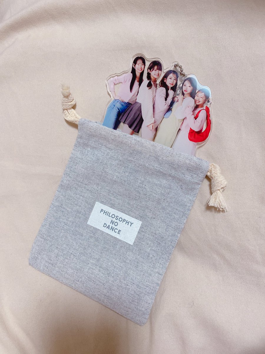 idolovelovelove's tweet photo. ピッタリサイズ✌️
#フィロソフィーのダンス
#FunkyButChic https://t.co/l2U030bXjB