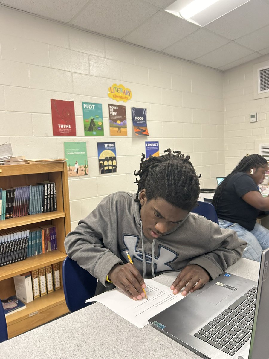 So PROUD of our Academy scholars! Fridays are our virtual days but today our students taking the Ga Milestones in Am Lit and Alg I next week are participating in our EOC Bootcamp! We are locked in and loaded! #EOCBootcamp #WatchUsTakeOff #AZKStrong @ccolemanleader1 @AZKStrong