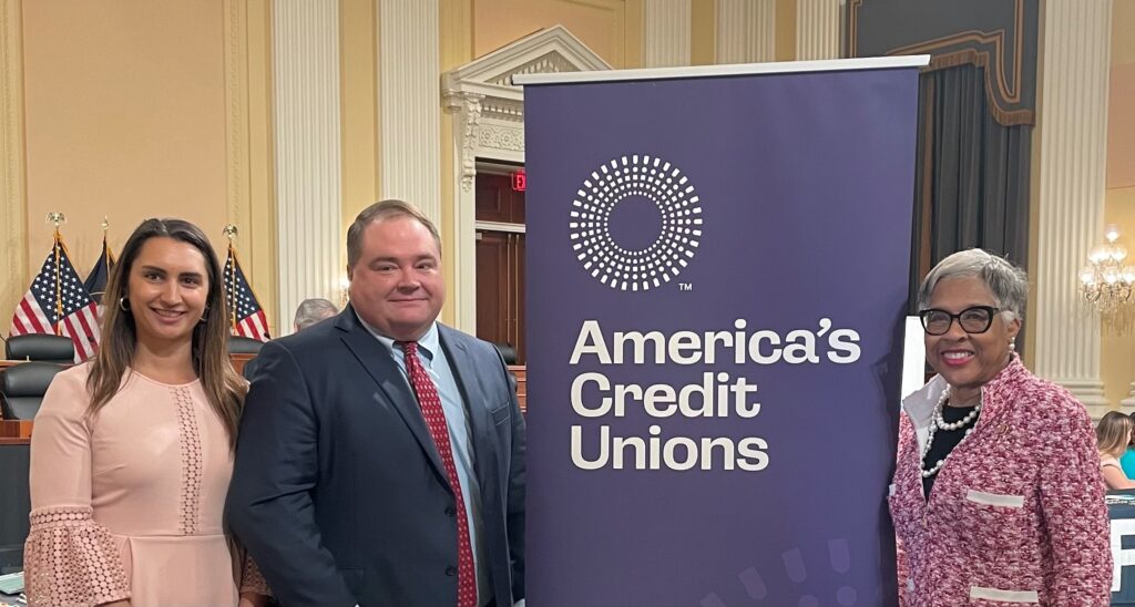 America’s Credit Unions’ Brad Thaler & Amber Milenkevich attended the Financial Literacy and Wealth Creation Caucus’ event to celebrate #FinancialCapabilityMonth. Thank you to co-chairs @RepBeatty & @RepYoungKim for allowing us to share the #CUDifference! bit.ly/3W6qvYj