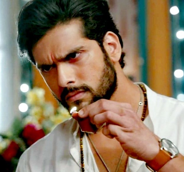 SKR AS PROTAGONIST
'SURYA PRATAP REDDY' Only he could have justified his this role.. So far came out exceptionally...🔥 @saiketanrao

#SaiKetanRao #imlie #Imlie3 #SuryaPratapReddy