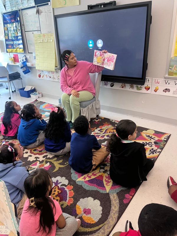 PS938 (@19k938) on Twitter photo Families showed up and showed out today <a href="/NYCDistrict19/">Community District 19</a> #d19readaloudday #d19reads #nycreads #d19wins #d19allthewayupandbeyond Families showed up and showed out today <a href="/NYCDistrict19/">Community District 19</a> #d19readaloudday #d19reads #nycreads #d19wins #d19allthewayupandbeyond