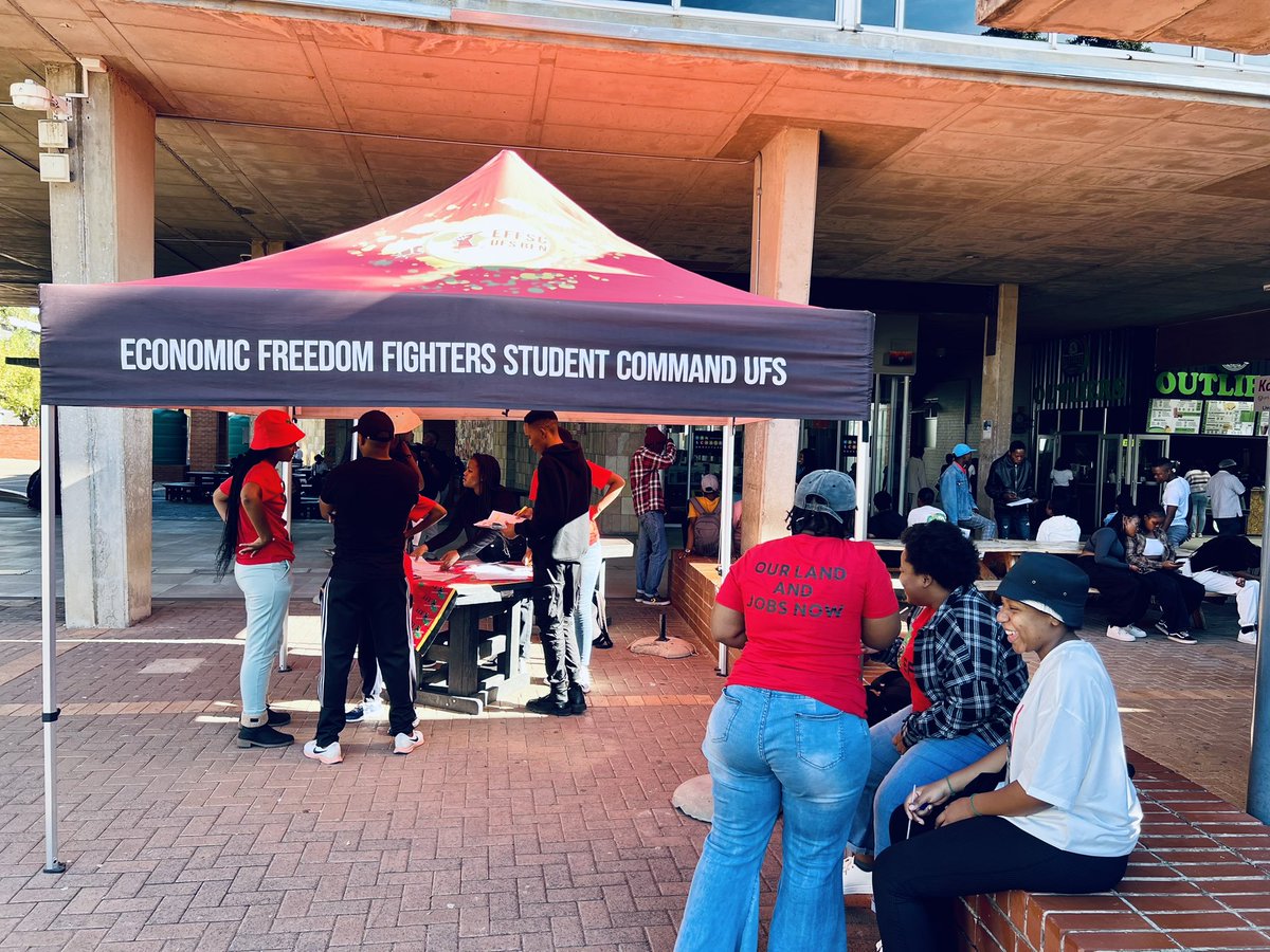 ♦️Happening Now♦️ Cmsr @MsaneThembi EFF Free State PETF Convenor, has now joined the #EFFRedFriday program at the University of Free State main campus. If the old people fought for political freedom, young people must fight for economic freedom. #VoteEFF2024