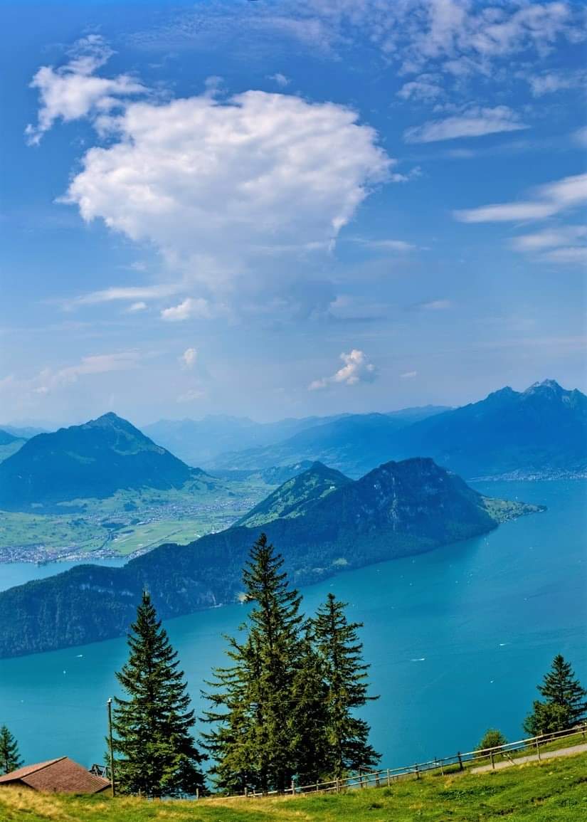 Lake Lucerne Switzerland 🇨🇭