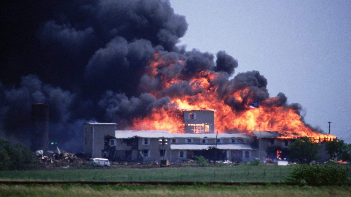 31 years ago today, the FBI & ATF murdered 76 people - including 28 children - in Waco, Texas.

And none of the murderers were ever punished.