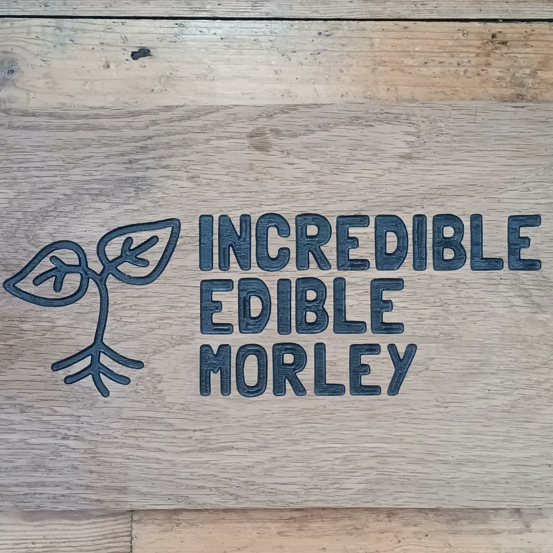 It's tomorrow! Our seed & plant swap is tomorrow Sat 20th April 1-3pm 🌱 at Churwell woods by the little free library. Get some seeds or plants 🍅 all FREE!🥕🌶🍓 If you want to join as a volunteer, we'd give you a warm welcome 🤩 #incredibleedible #incredibleedibleleeds
