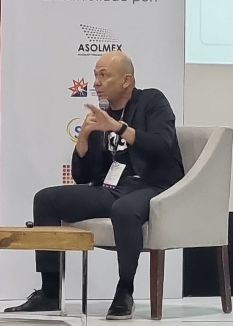 La adopción de la Generacion Distribuida no es igual en todos los circuitos. Esto demanda un regulación actualizada que permita a la Generacion Distribuida aportar beneficios adicionales al Sistema Electrico Nacional. <a href="/anes_oficial/">ANES</a>