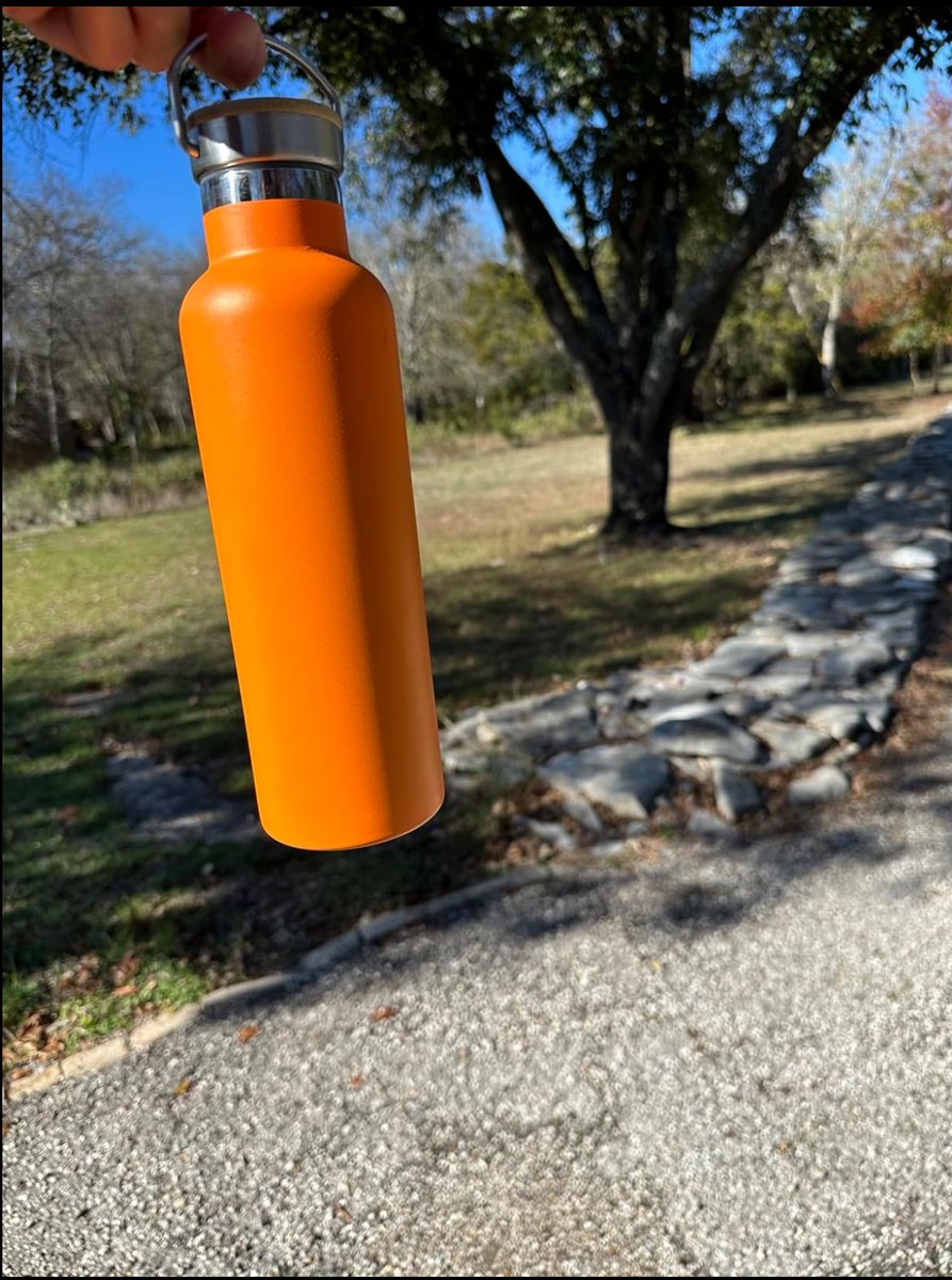 The Regis Sports Water Bottles tweet media