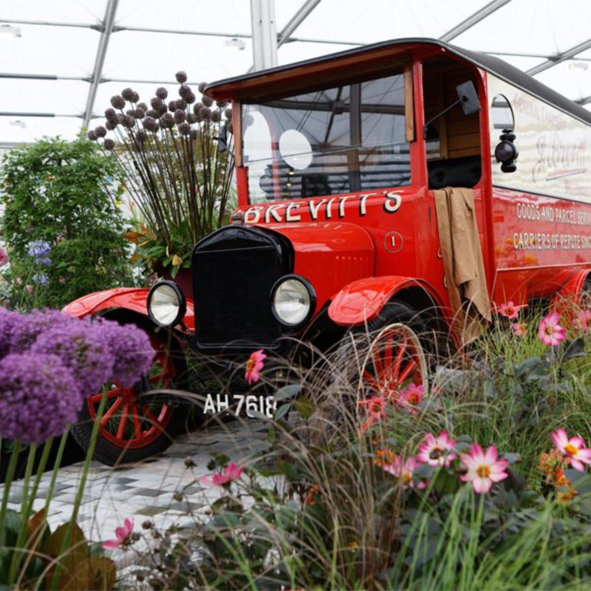 READER OFFER: @BBCGoodFoodShow & @BBCGWLive return to @thenec - and you can get discounted tickets! 🌸🍷 Get 20% off tickets using code WHAT20 at the checkout by 16 May. Book at 👉 bbcgardenersworldlive.com and goodfoodshow.com