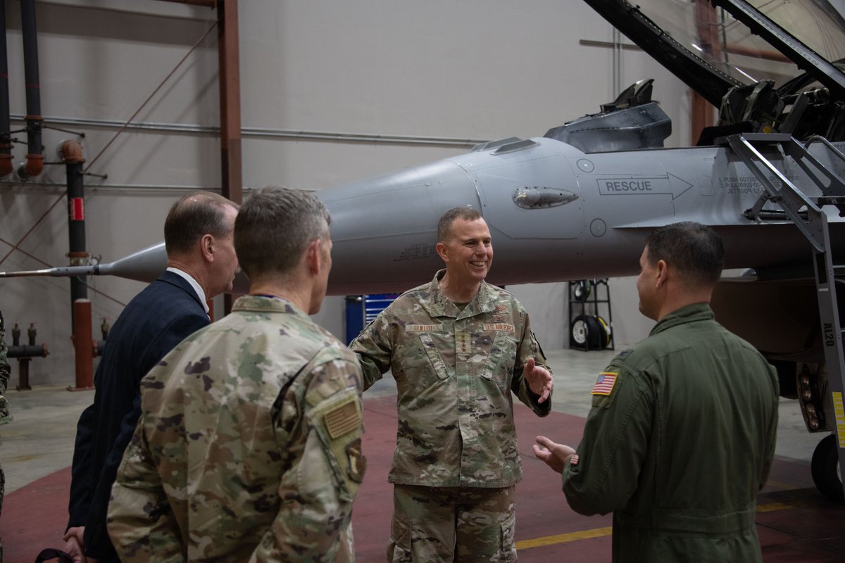 Gen. Gregory Guillot, commander, @NORADCommand and #USNORTHCOM, visited with the @dcang113th at @Andrews_JBA, Apr. 16, 2024. Guillot visited 113th Wing @ JBA & Joint Air Defense Operations Center at @JBABdc, met servicemembers & toured alert response facilities. #HomelandDefense