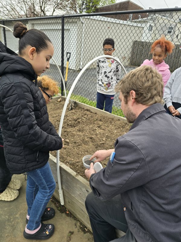 It’s gardening season! Time to plant all of our veggies and herbs that we use over the summer. #gardening #stream #science #handsonlearning #centralproud @AllentownSD @kellynorg