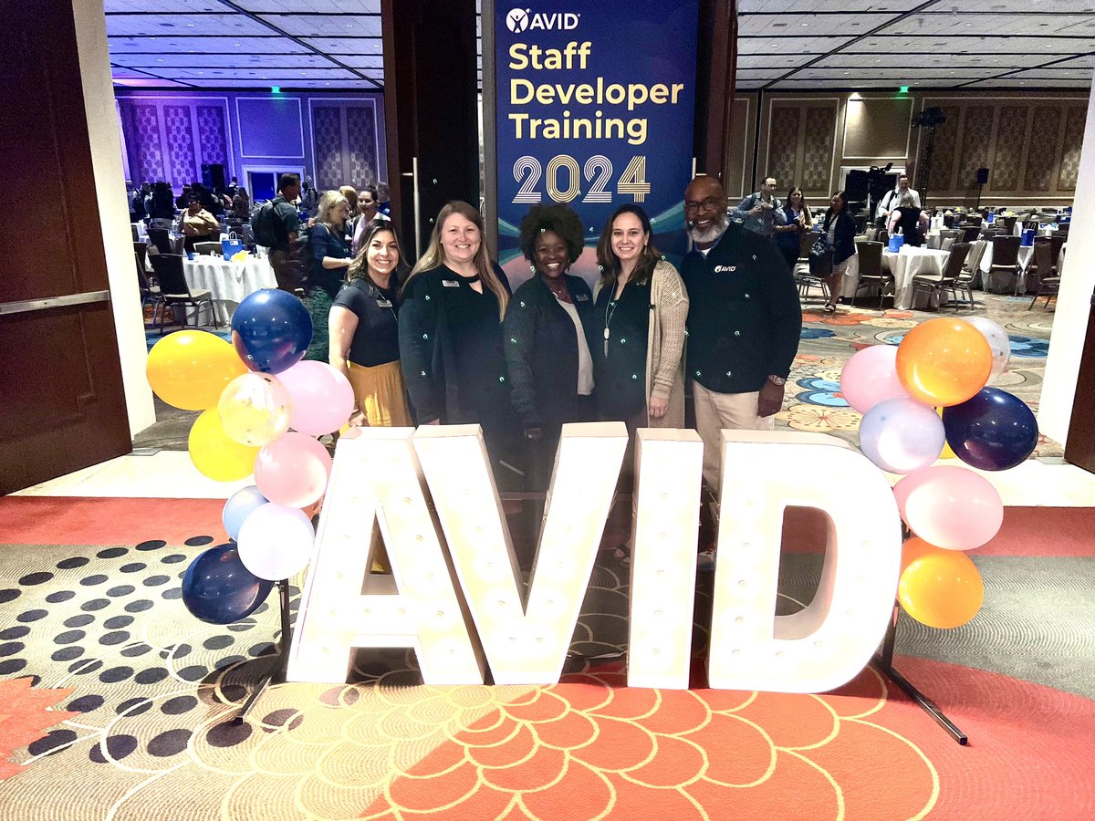 The <a href="/LeanderISD/">Leander ISD</a> <a href="/AVID4College/">AVID</a> Staff Developers! Ready to learn and get energized for the 2024 Summer Institute season!
#AVIDCelebrates #AVIDStaffDev24 #AVIDStaffDev