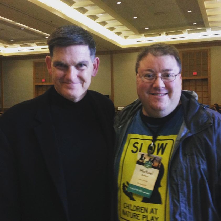 9 yrs ago today: meeting 'Dr. Scott' of @PBSKIDS Dinosaur Train (for 2nd time) at Children & Nature Network's conf. in Vancouver, BC. Check out new @PaleoNerdsPod w/ @DrScottSampson: tinyurl.com/2bbbzb28 “Remember, get outside, get into nature, and make your own discoveries!”