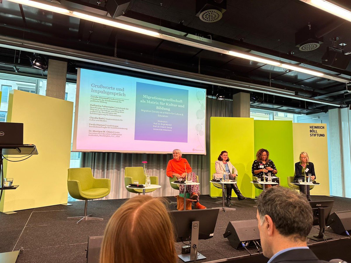 isabelmariago12's tweet photo. Agradecida a por la invitación de Migration  Lab Germany. Interesante experiencia de aprendizaje y gran compartir con @VBoixMansilla https://t.co/gWbVWCkyKQ