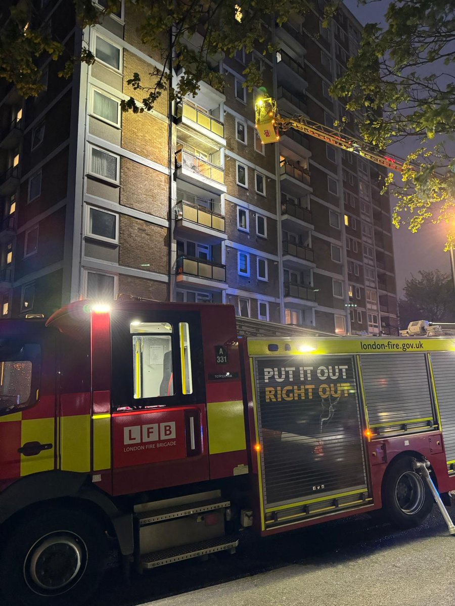 LondonFire's tweet photo. A flat fire in #SouthTottenham that destroyed a balcony is believed to have been caused by the unsafe disposal of a cigarette.

Always ensure your cigarette is completely out when you’ve finished smoking it. If you don’t, you risk causing a fire.

https://t.co/HacXs0R1Cr https://t.co/QMMFQ35jqq