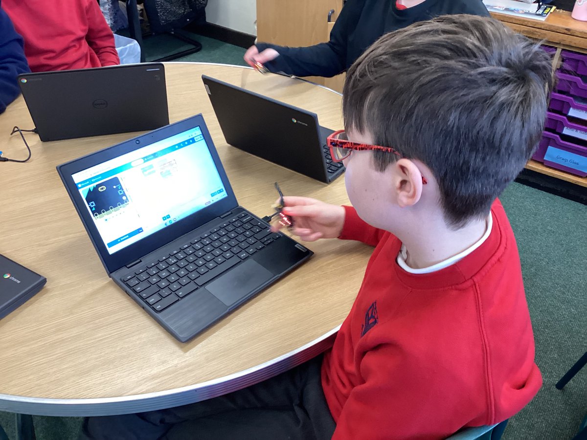 A big thank you to @Technocamps_BU for coming in to work with years 1 - 6 this week to introduce our new #microbits to each class. We learned a lot (staff included!) and can’t wait to incorporate them into our lessons #AmbitiousCapableLearners @microbit_edu