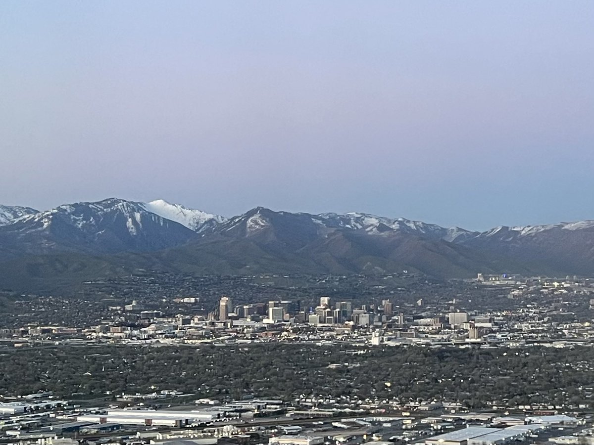 Home from #SHEASpring2024 and feeling so grateful for all the new and old friends, Jessica Tobin the <a href="/UofUHealth/">University of Utah Health</a> student who embraced my ideas and presented something new, our <a href="/UofUHealth/">University of Utah Health</a> ASP team <a href="/HannahImlay/">Hannah Imlay</a> <a href="/Mtns_N_Microbes/">Ali Earl</a> Karen Fong <a href="/foxerinr/">Erin Fox</a>, and that this is home. Lucky