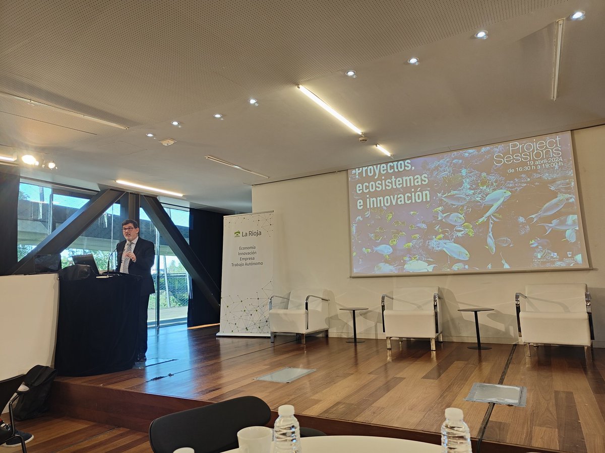 Amadeo Lázaro DG Empresa, Energías e Internacionalización de <a href="/lariojaorg/">Gobierno de La Rioja</a> realizando la apertura de las #PS2024 #Projectmanegement