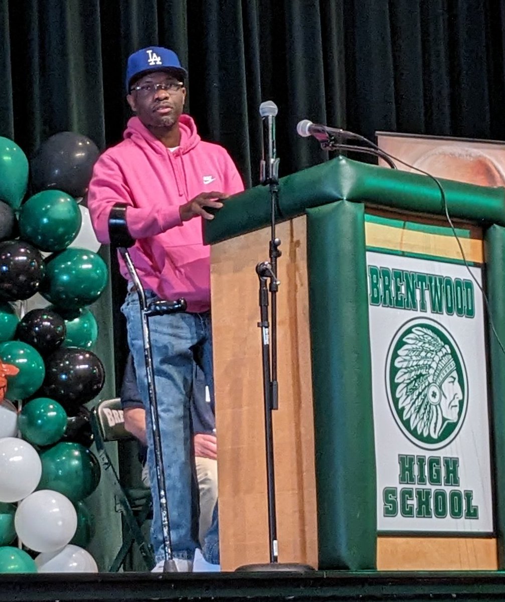 Hashim Garrett speaking to 300 students at Brentwood High School this morning. 'When you are struggling...faking your way will not get you out of it. Life is 10 percent what happens to you and 90 percent how you deal with it.  @bufsdny #forgivenessheals #gangviolencesurvivor