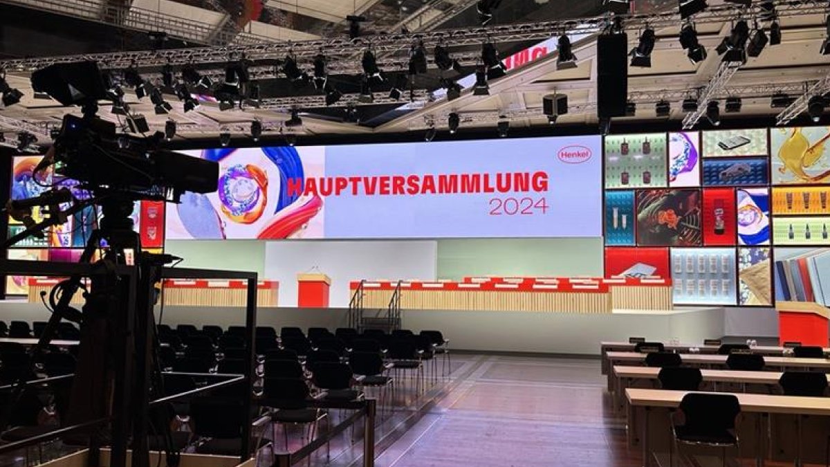 Final preparations done: On Monday, we will hold our #AnnualGeneralMeeting 2024 & are looking forward to meet our shareholders. Find all information & the live #webcast here: henkel.com/press-and-medi… #HenkelFinancials #AGM