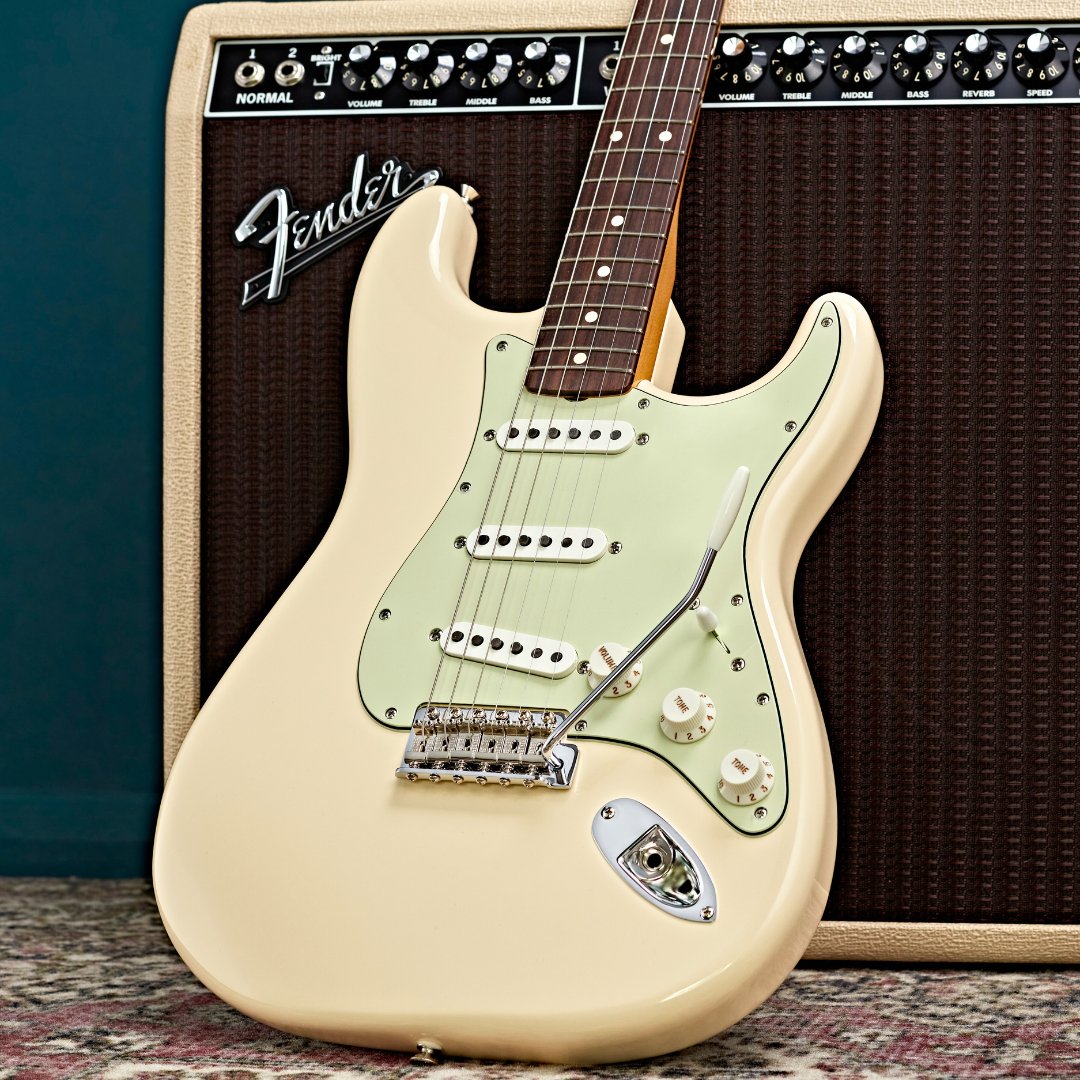 The 1960s is always seen as the prime years for Stratocaster. 🎸 As guitarists, we associate the sound of the Strat with the tone of the 1960s, mainly because this was when both Hendrix and Clapton put the model into the limelight.