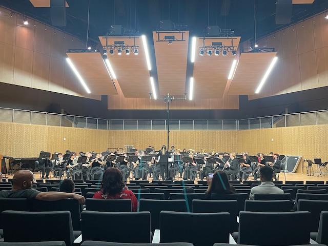 The Symphonic Band received top honors at the UIL Concert and Sightreading Contest. They were awarded the highest ratings for their performance and received a Sweepstakes trophy! Congratulations Symphonic Band, we are so proud of you!