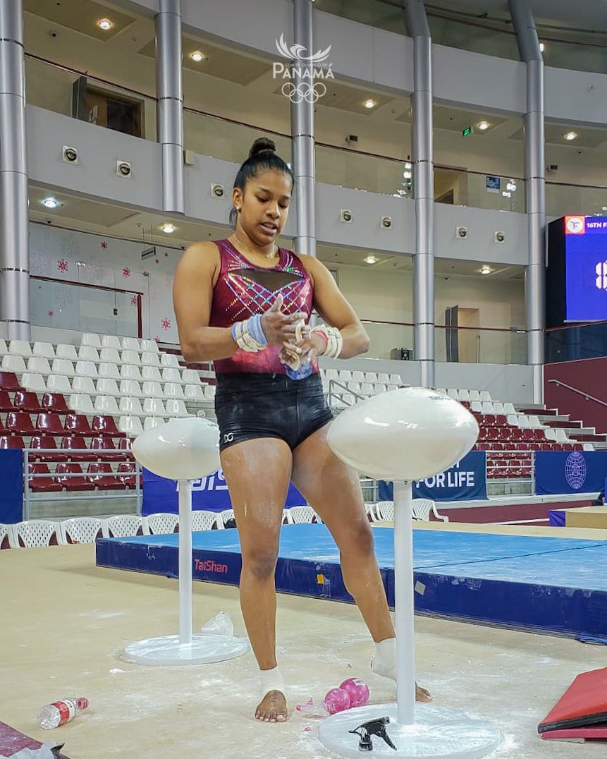 La gimnasta panameña Karla Navas obtiene Medalla de Oro en la Copa del Mundo de Gimnasia celebrada en Doha, Qatar, tras un puntaje de 13.850.

#RPCRadio