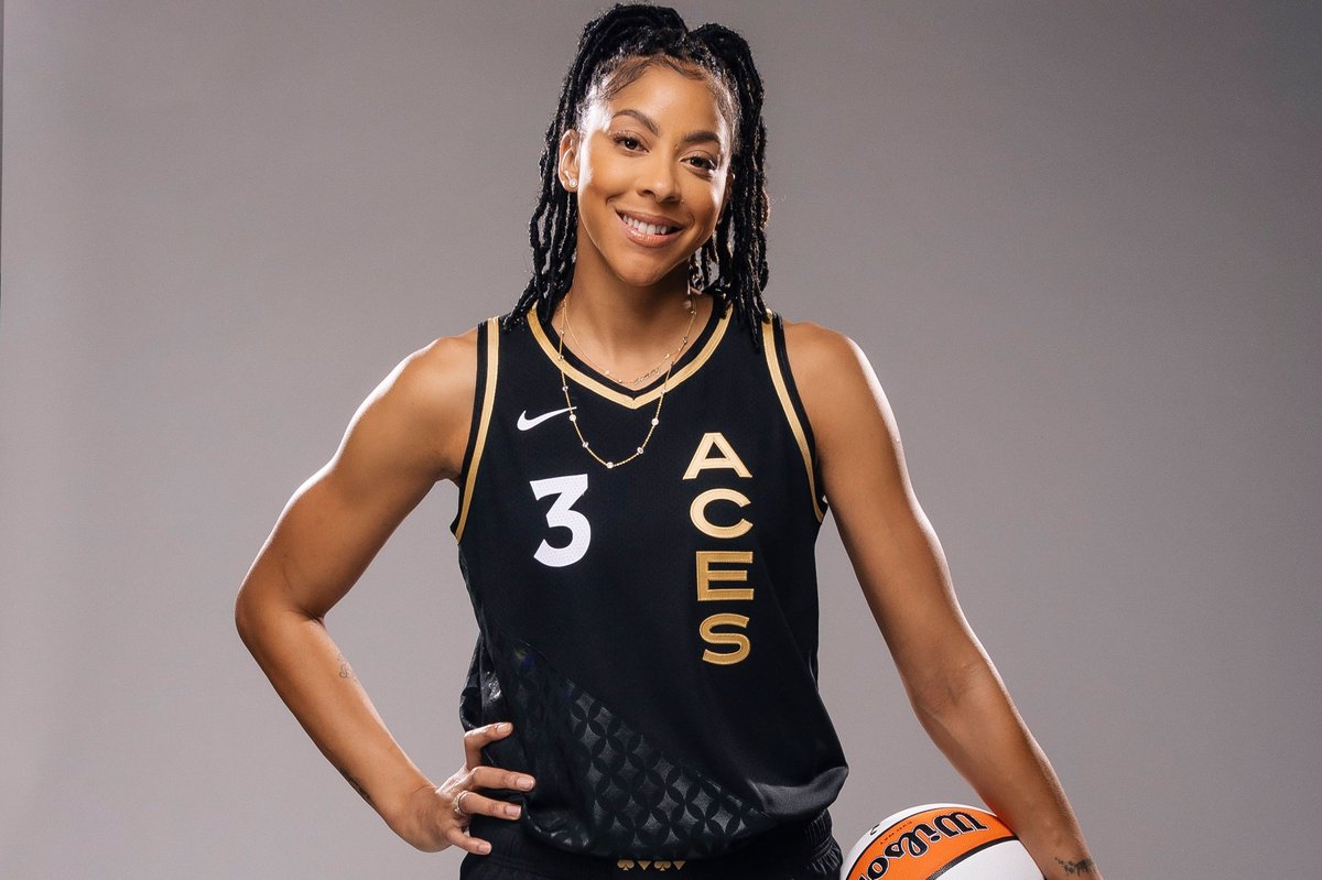 LVAcesNews's tweet photo. Happy Birthday @Candace_Parker 🎂🐐 https://t.co/PAl77PcnEQ