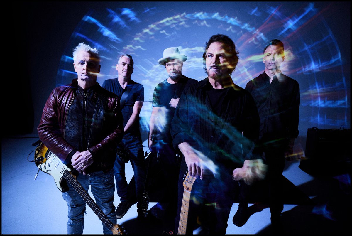 Lurking in the shadows, @PearlJam release 'Dark Matter' 🎸 Hear them host the Takeover on DECIBEL!, sharing all about this new album: pandora.app.link/fzKypfDCUIb